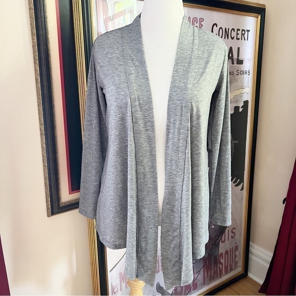 Eddie Bauer: Women's Heathered Gray Open Lightweight Layering Cardigan Sz M - Picture 1 of 8